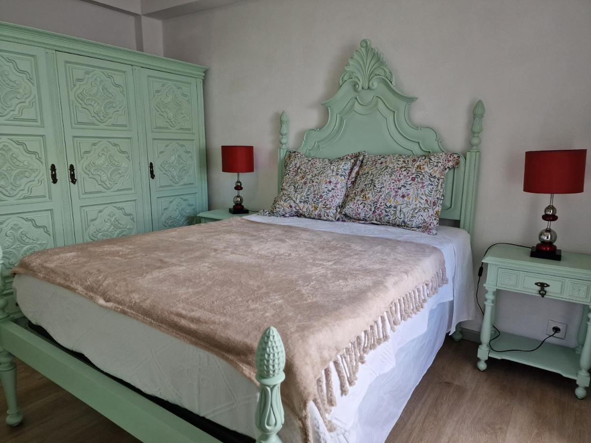 Apartamentos Garrett Horta  Bagian luar foto