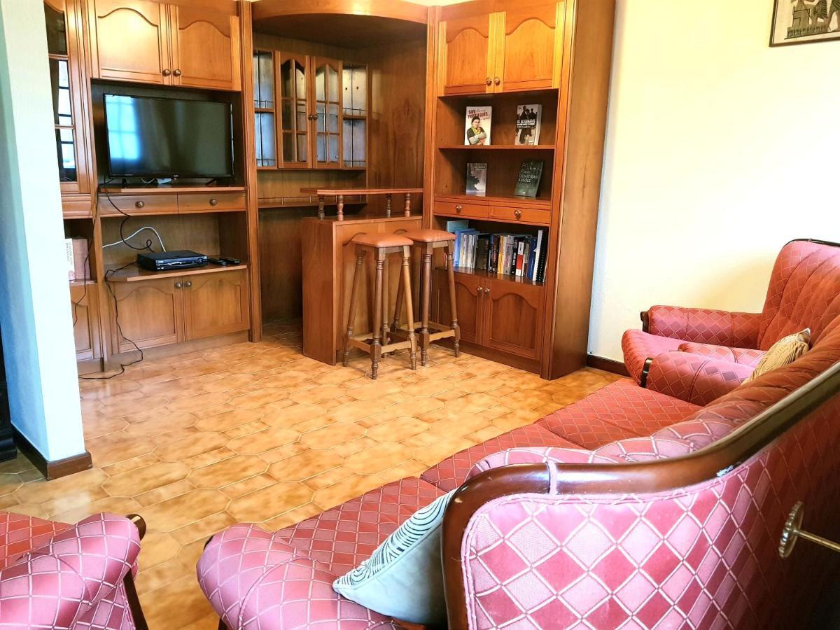 Apartamentos Garrett Horta  Bagian luar foto